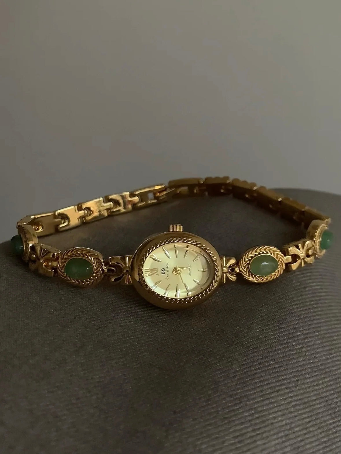 Tiger Eye Stone Vintage Quartz Watch Exquisite Niche French Retro