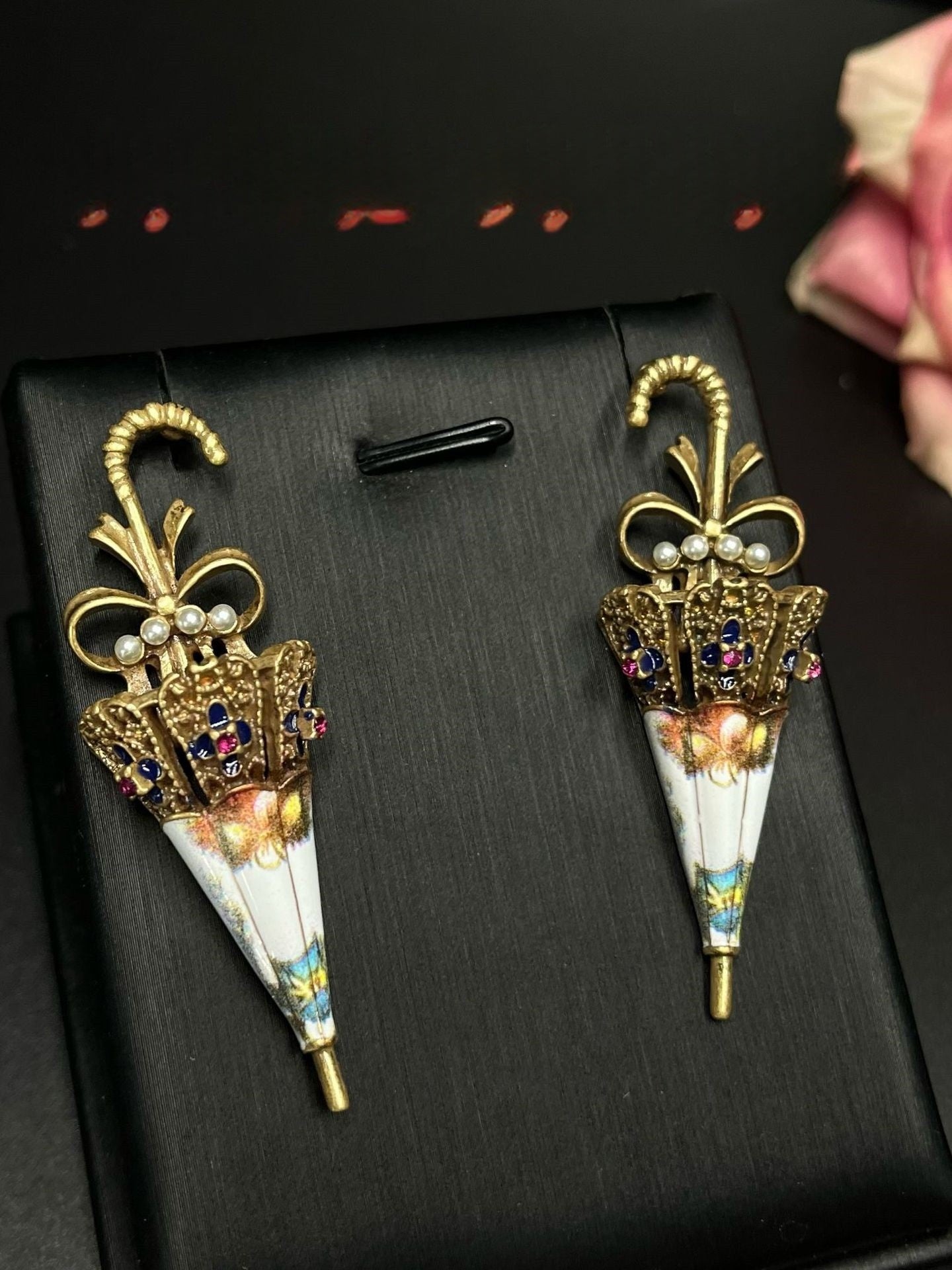 vintage palace style heavy umbrella earrings retro western antique medieval accessories
