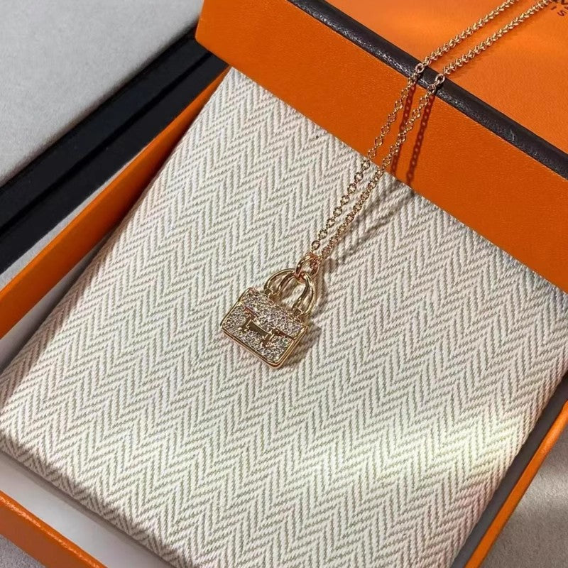 H quality necklace female gift Ma family brilliant full diamond bag clavicle chain