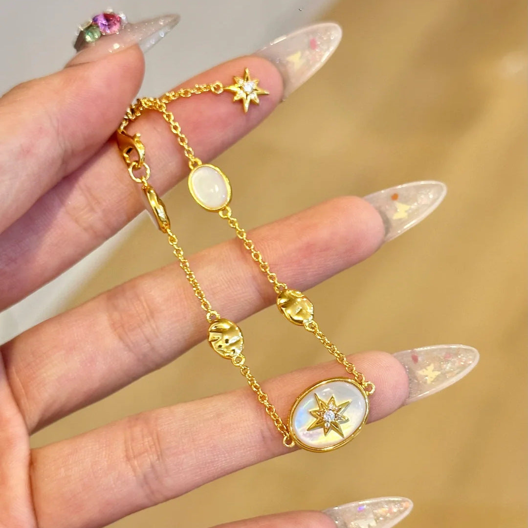 Medieval old money style natural mother-of-pearl star necklace light luxury simple shell lucky star bracelet set
