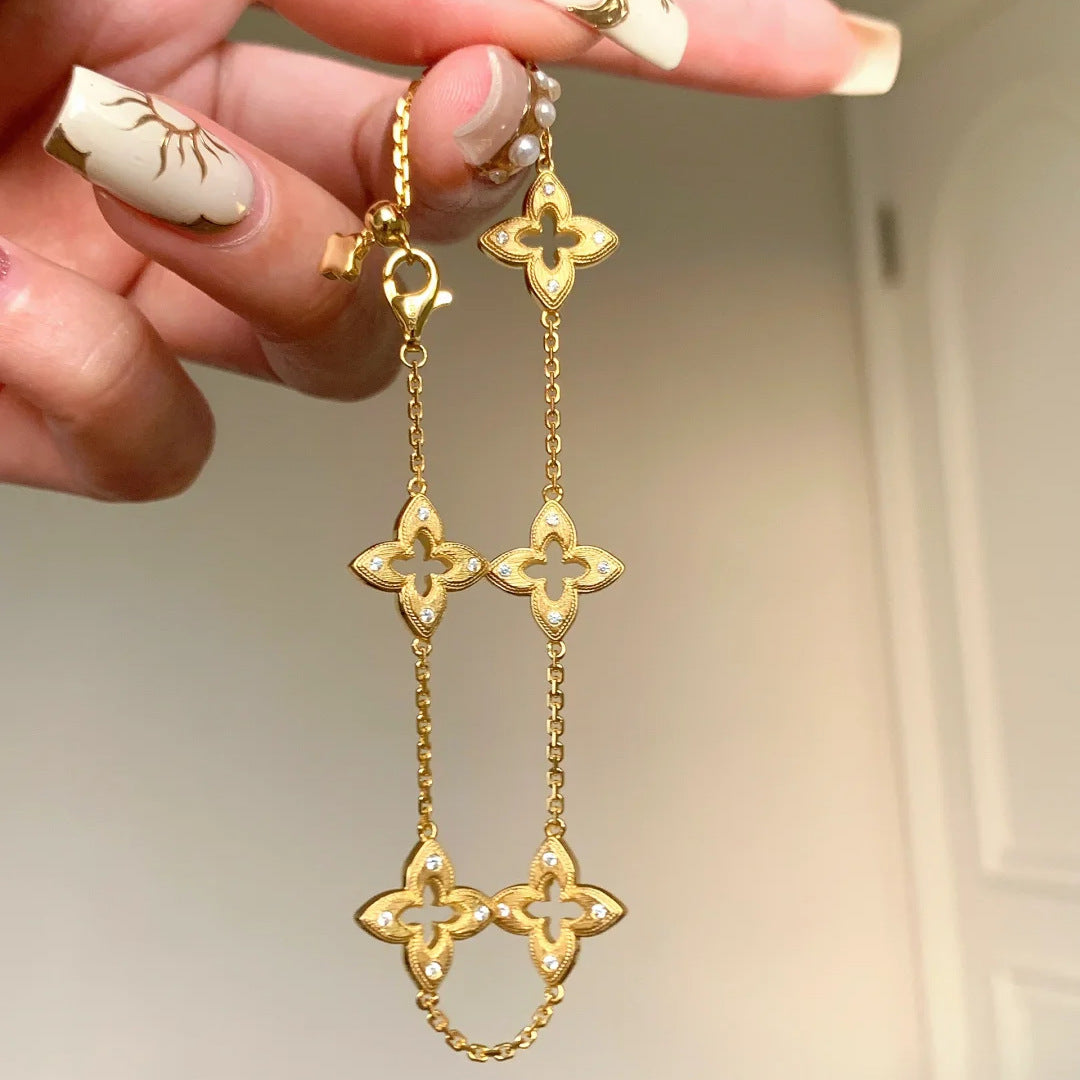 Old money style antique gold hollow four-leaf clover earrings necklace bracelet set retro high-end light luxury diamond flower