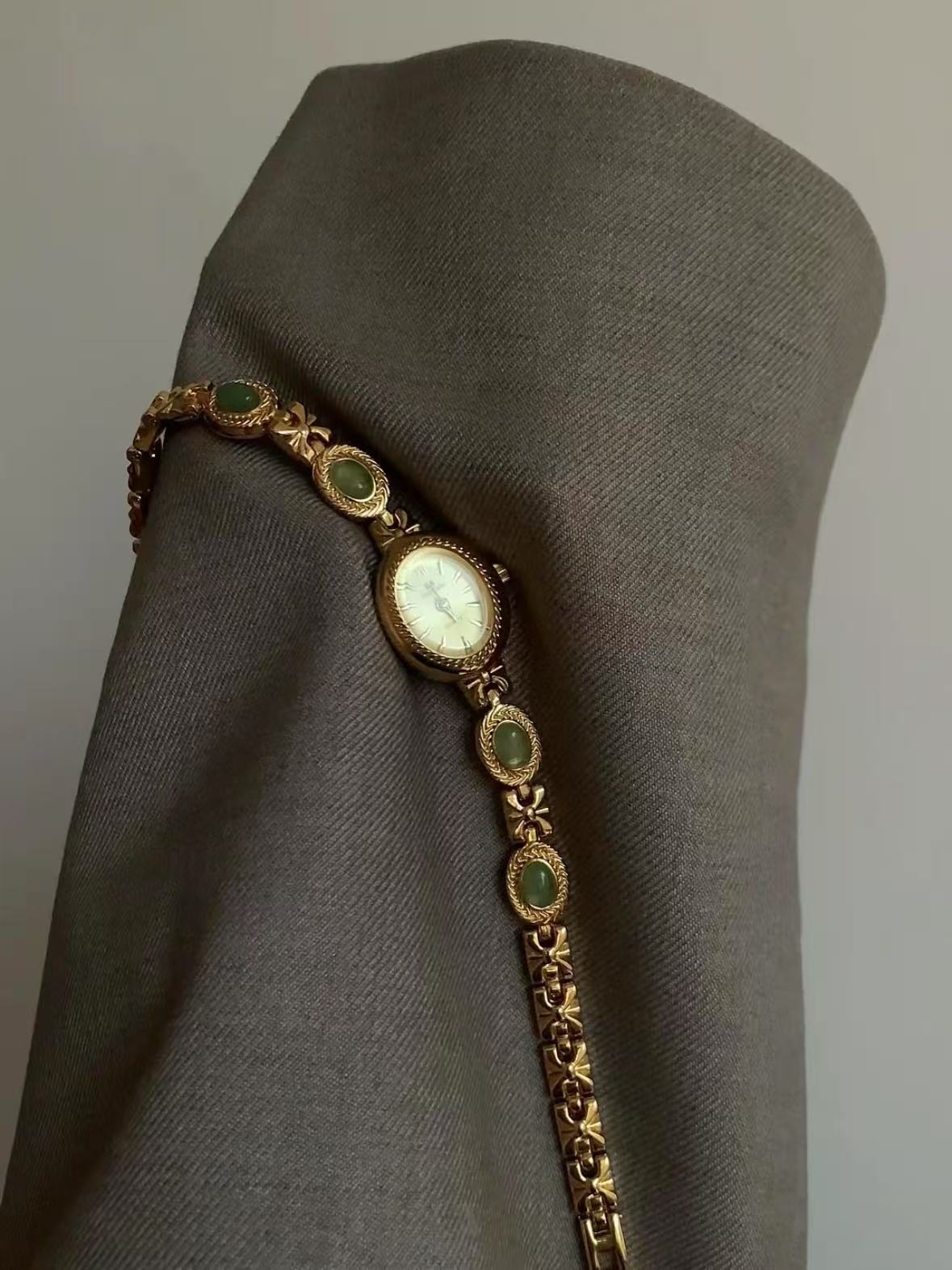 Tiger Eye Stone Vintage Quartz Watch Exquisite Niche French Retro