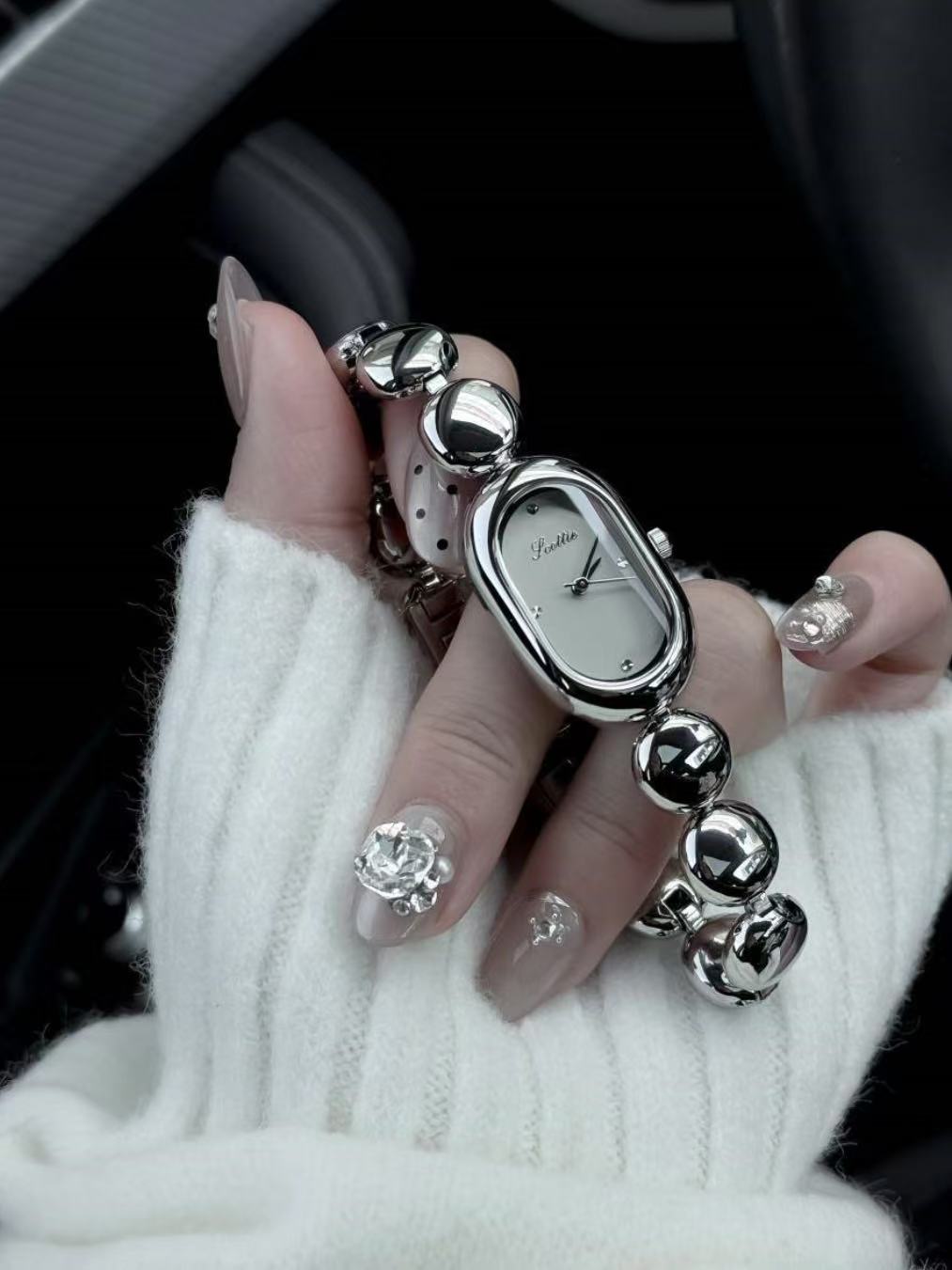 Oval niche design gray bean steel band quartz watch temperament fashion senior women's watch