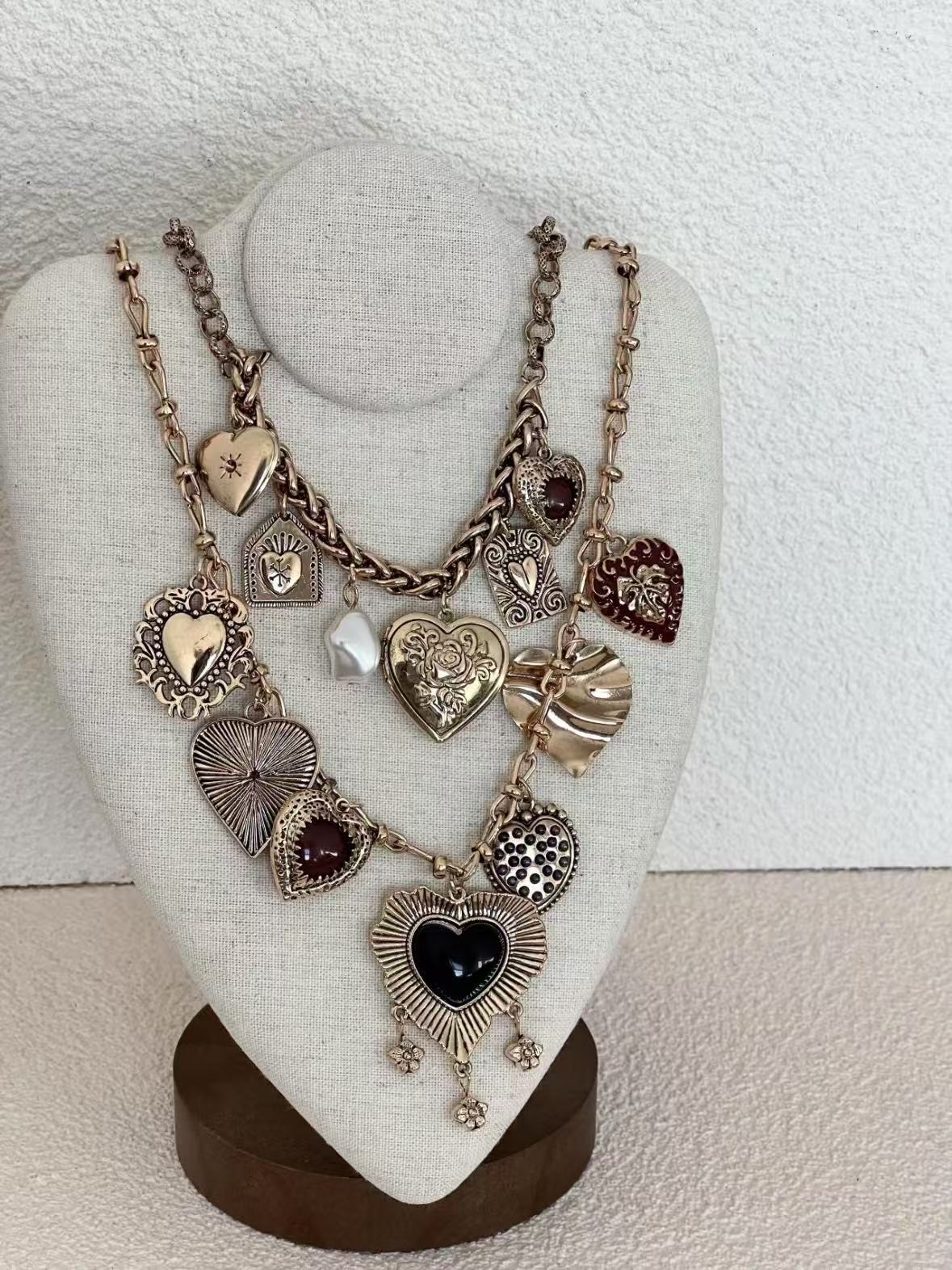 1 set of 2 heavy duty vintage metal love pendant bohemian style