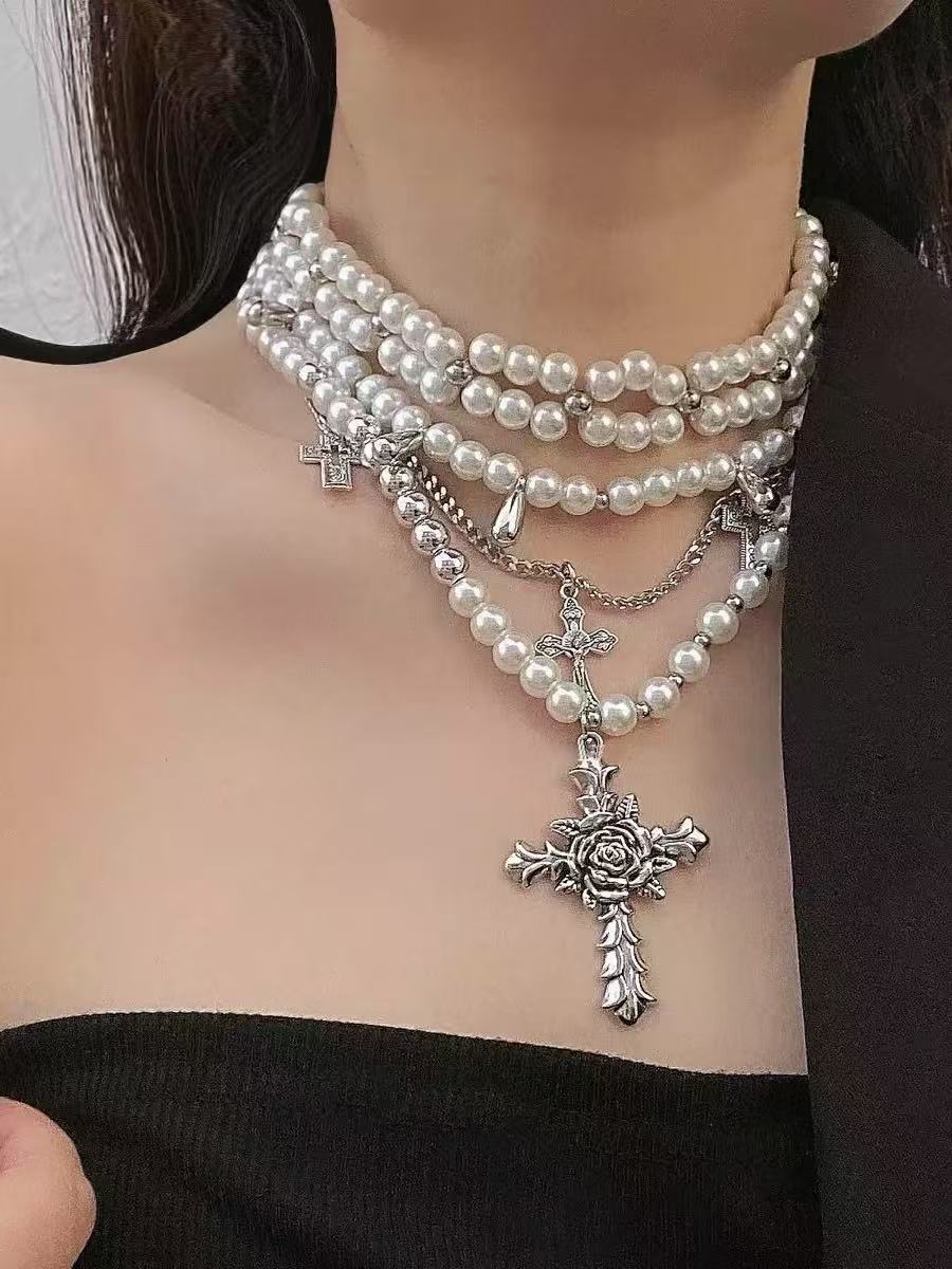 French court baroque pearl stacking choker