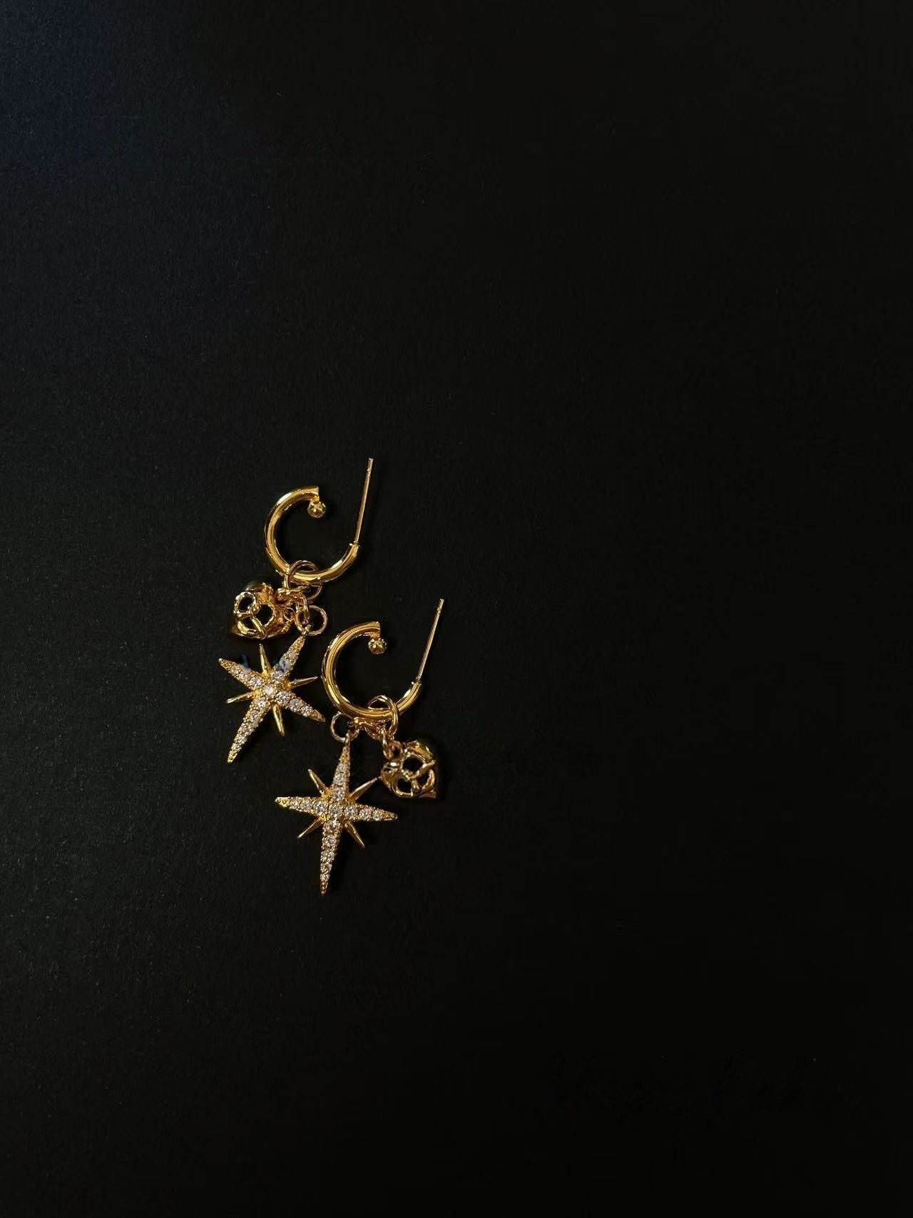 Retro light luxury high-end eight-pointed star diamond heart earrings necklace summer niche unique