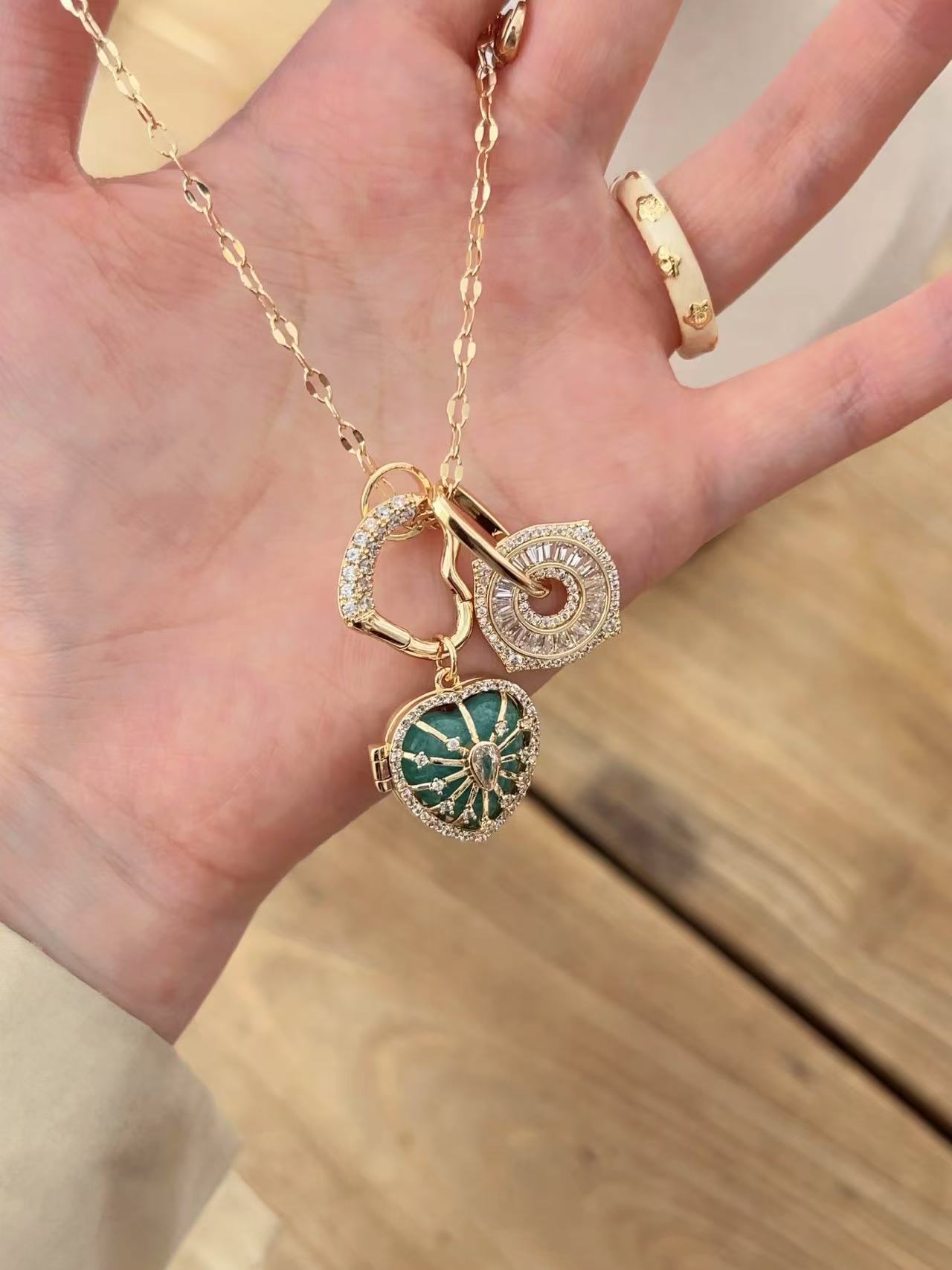 Sunflower heart-shaped DIY pendant fashion luxury sparkling star full diamond necklace