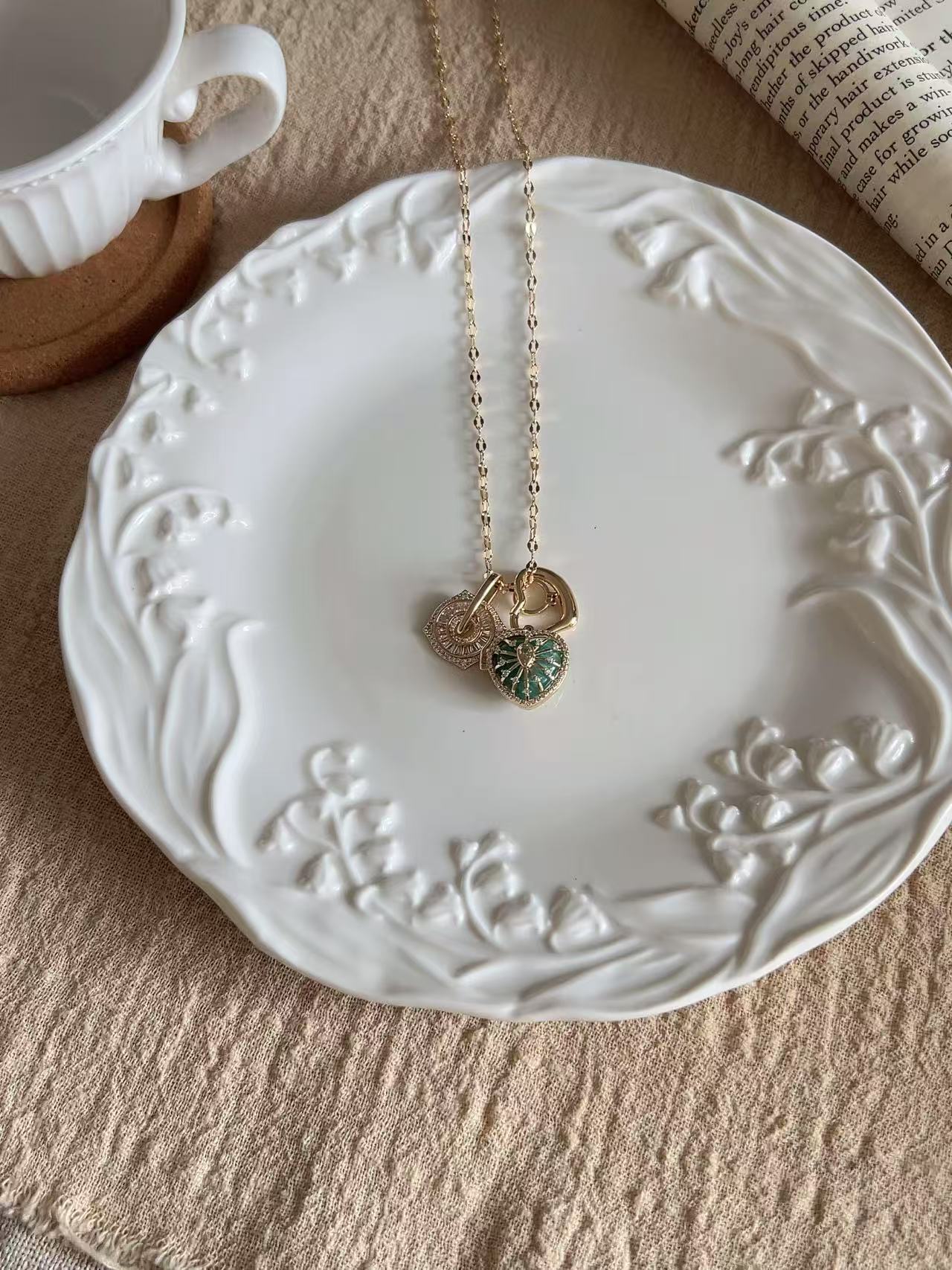 Sunflower heart-shaped DIY pendant fashion luxury sparkling star full diamond necklace